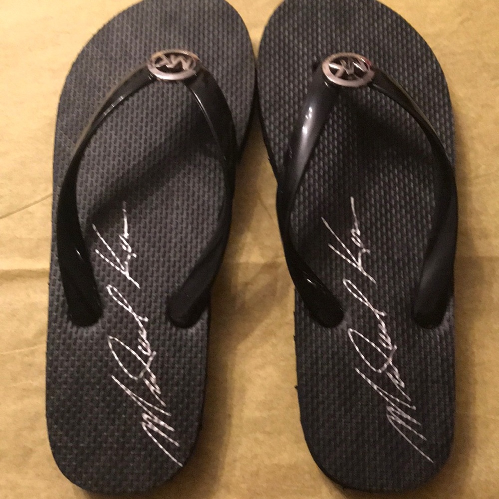 Michael Kors Size 9 Sandals  Brand New